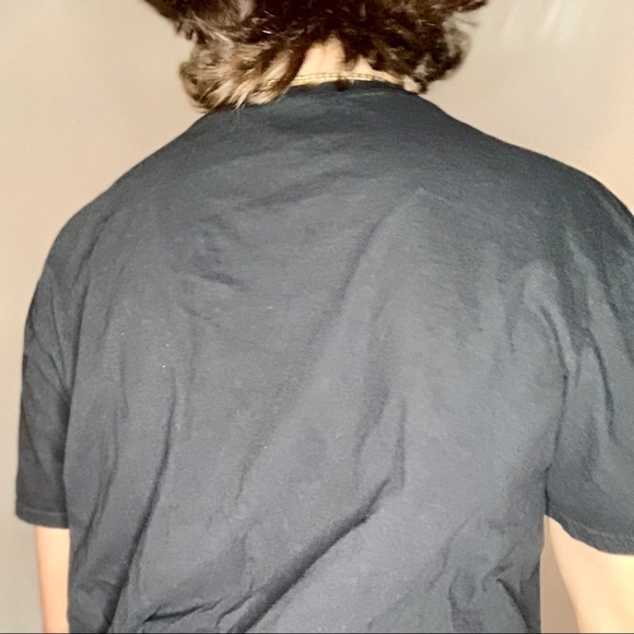 Red Roses Black T-Shirt with Checkered Outline - Picture 3 of 3